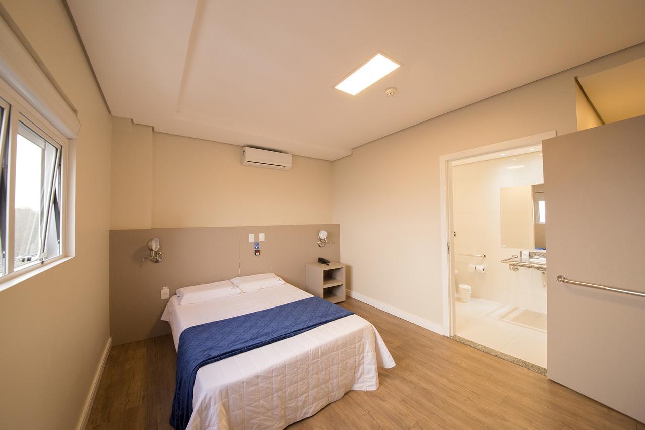 Hiber Hotel - Acesso A Chapeco Bagian luar foto